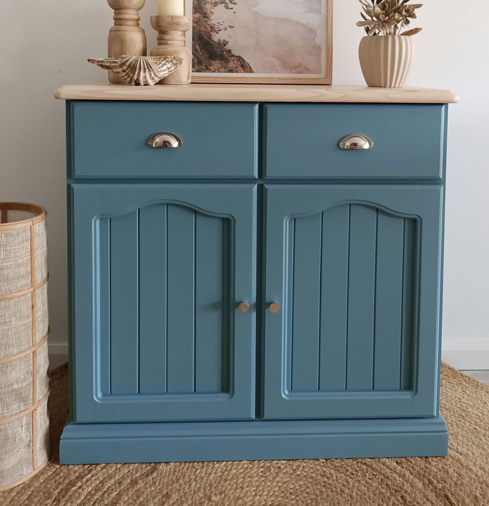 Upcycled cabinet.jpg Upcycled cabinet.jpg