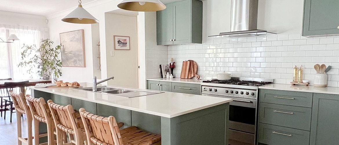 Modern organic kitchen makeover.jpg Modern organic kitchen makeover.jpg