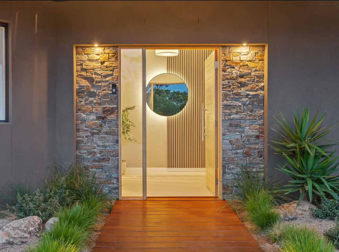 Main entrance.png Main entrance.png