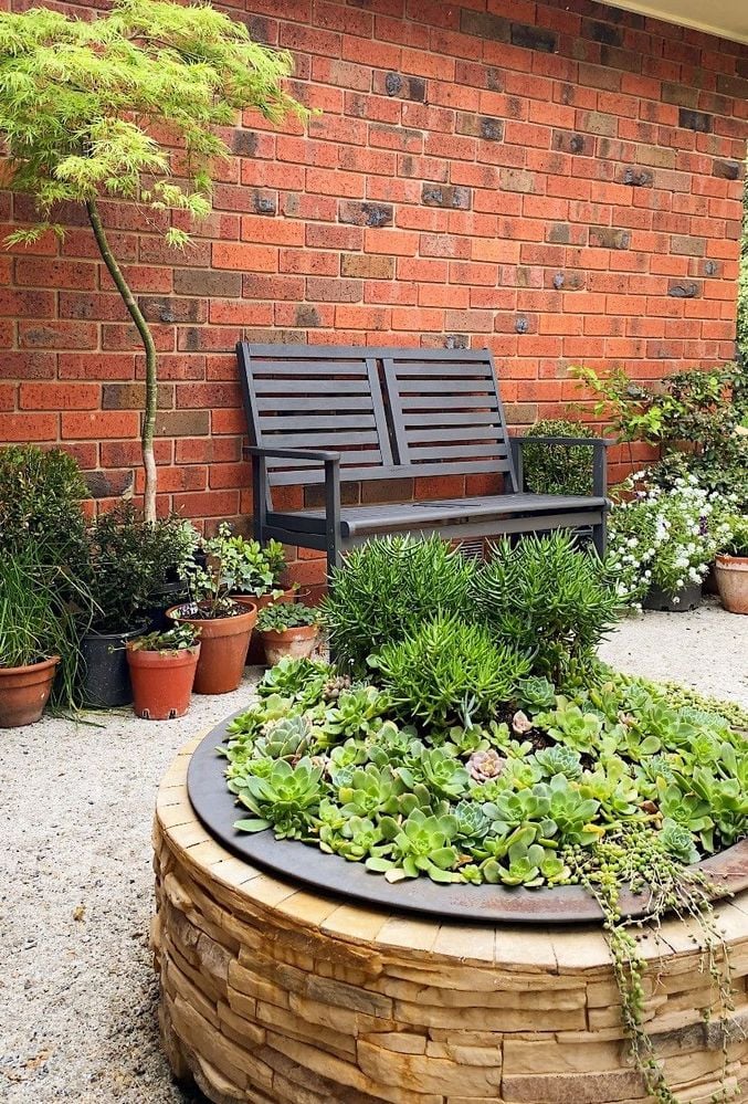 bench-seat.jpg bench-seat.jpg