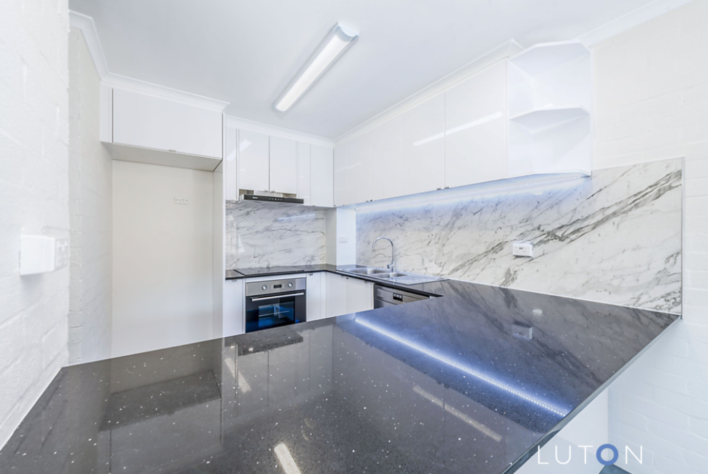 Kitchen2.png Kitchen2.png