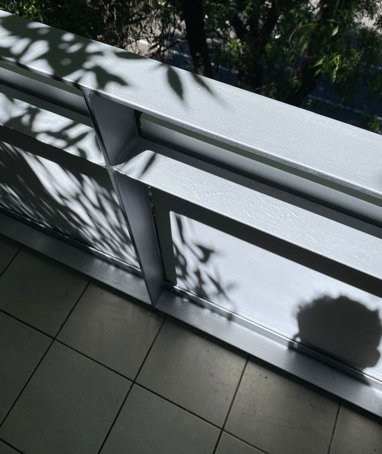 finished_railing.jpg finished_railing.jpg