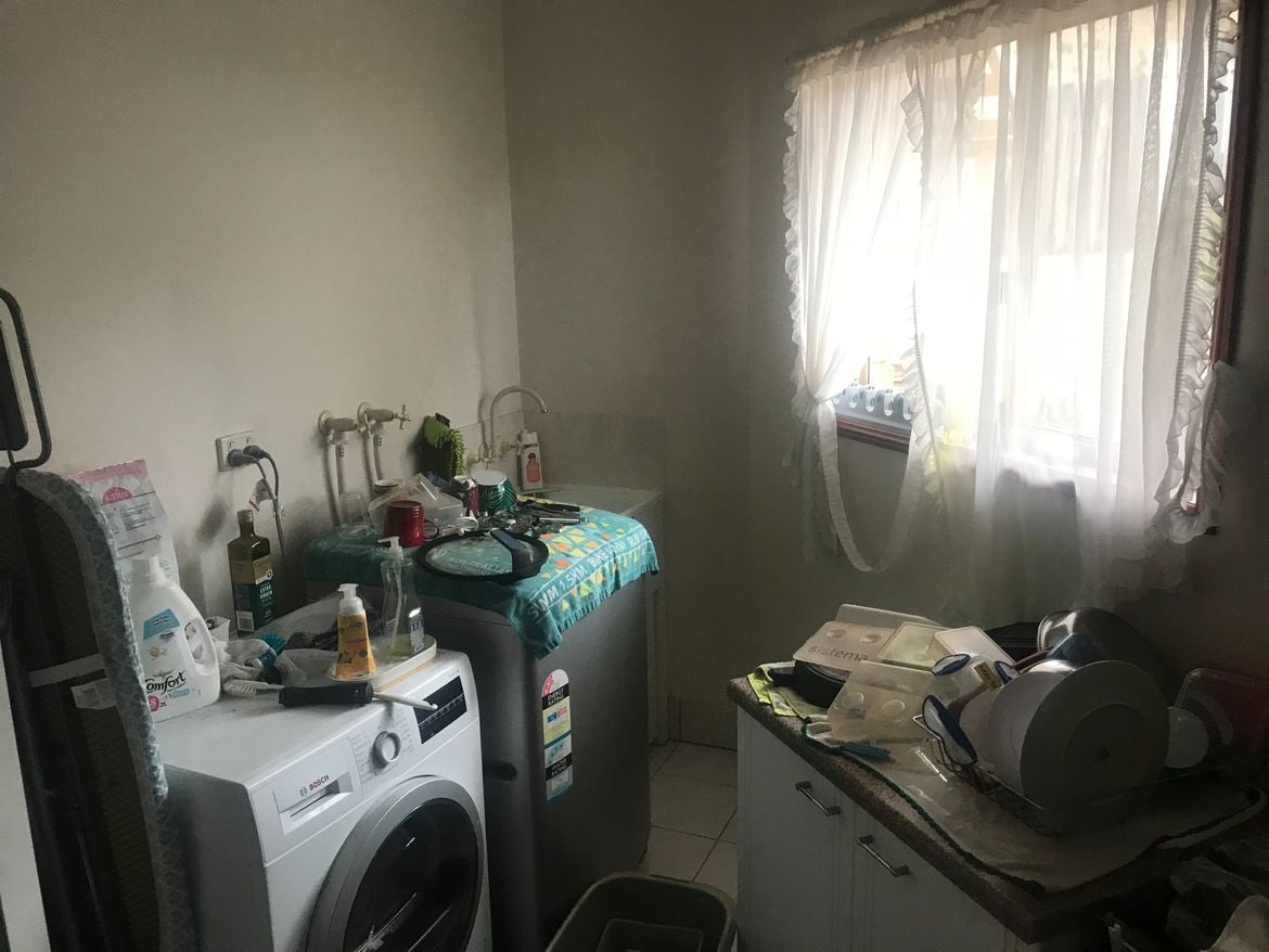 IMG-4082.jpg IMG-4082.jpg