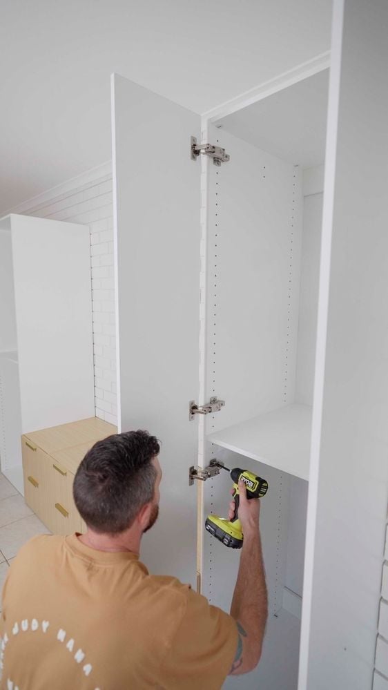 door 4_1.22.2.jpg door 4_1.22.2.jpg