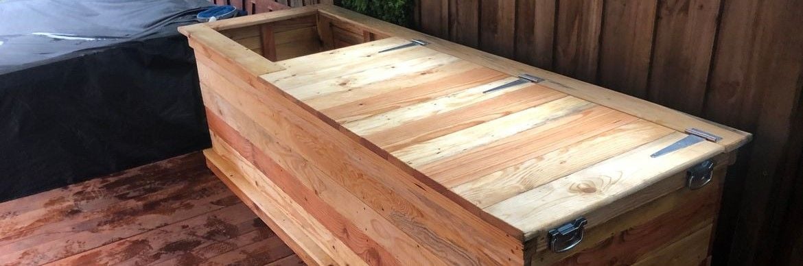 Bench seat with storage_LePallet.jpeg Bench seat with storage_LePallet.jpeg