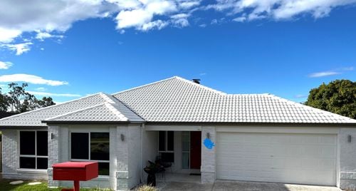 House two coats after 6.jpg House two coats after 6.jpg