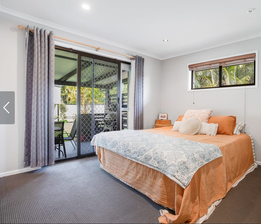 back patio from main bedroom.PNG back patio from main bedroom.PNG