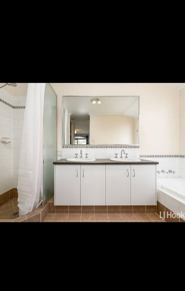 IMG_3217.jpg IMG_3217.jpg