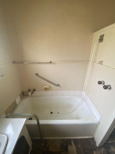 E18D6232-1FF2-4470-97EA-C99C9E339D7F.jpeg E18D6232-1FF2-4470-97EA-C99C9E339D7F.jpeg