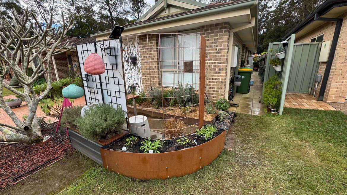 IMG_9906.jpg IMG_9906.jpg