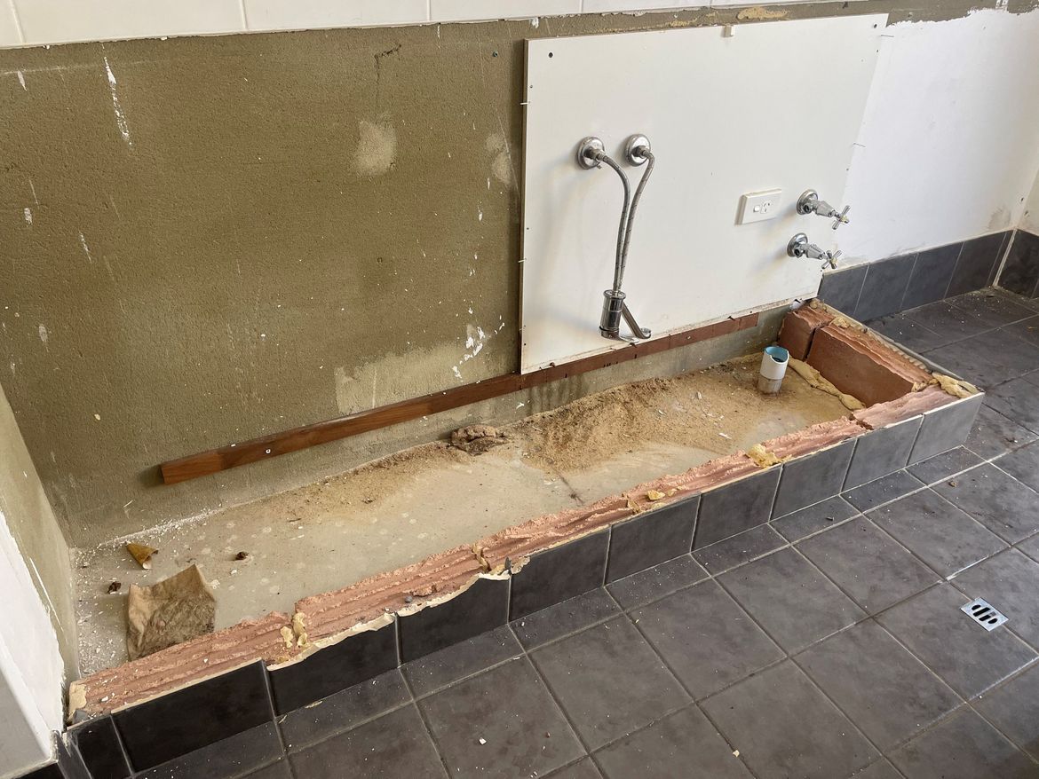 laundry2.jpg laundry2.jpg