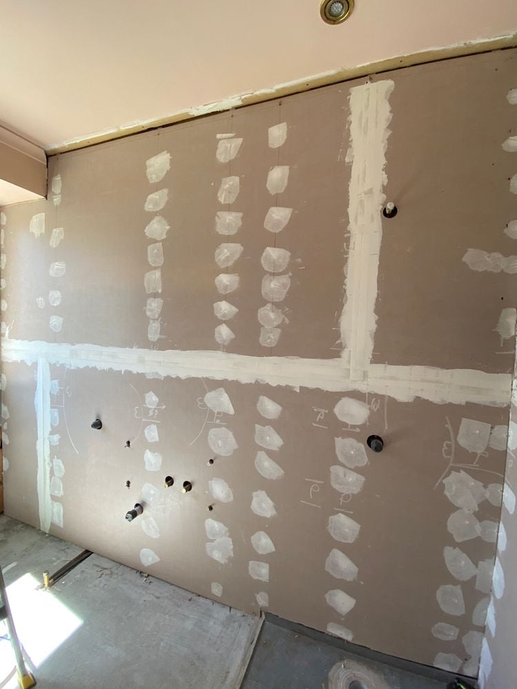 filling villaboard screw holes and joints.jpg filling villaboard screw holes and joints.jpg