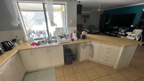 IMG_E1063.JPG IMG_E1063.JPG