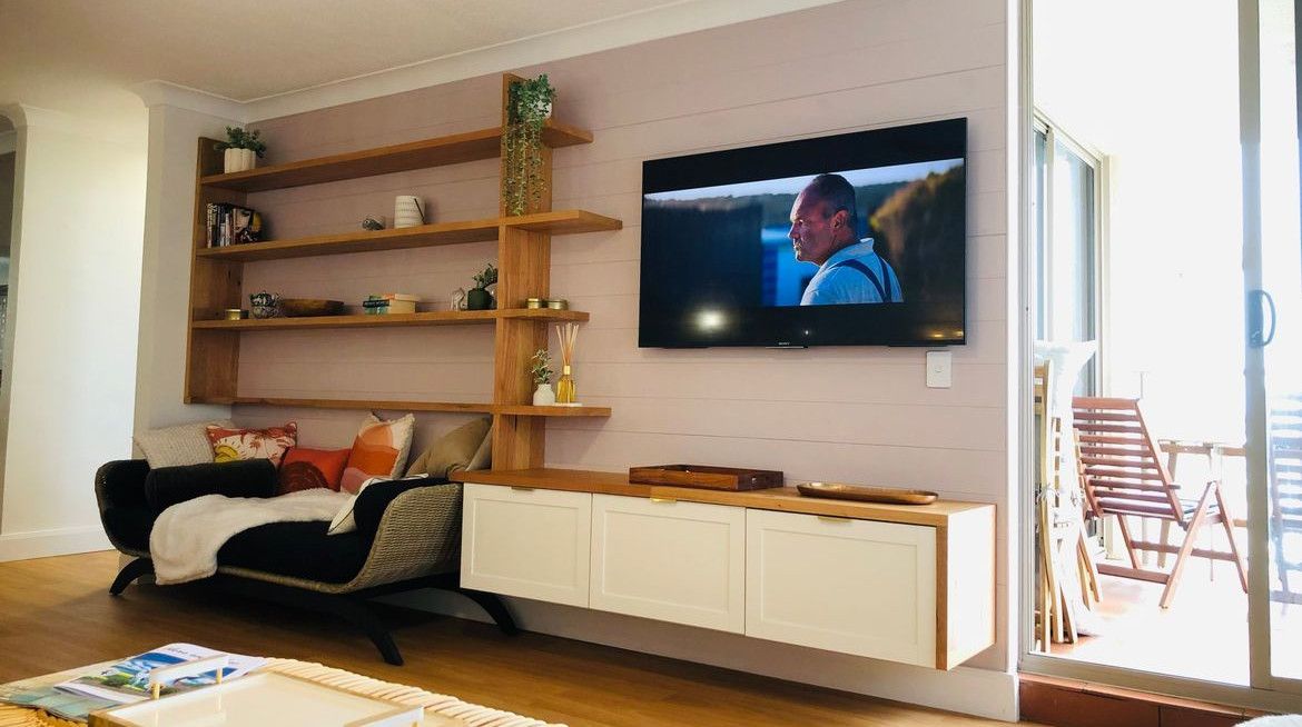 book_shelf.jpeg book_shelf.jpeg