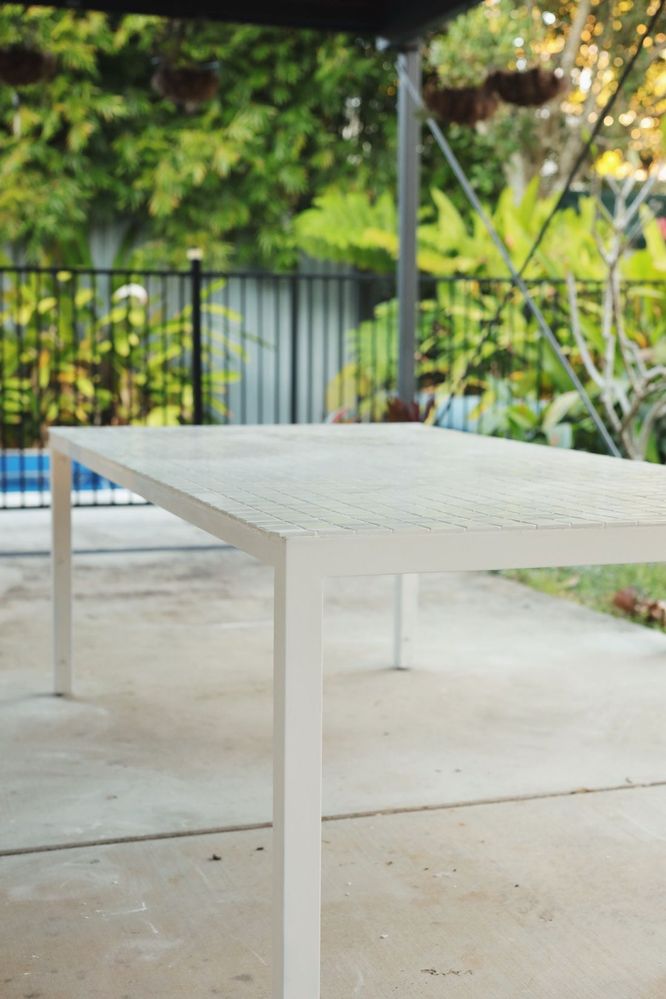 Finished tile table.jpg Finished tile table.jpg