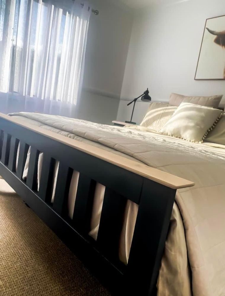 bed finished 2.jpeg bed finished 2.jpeg