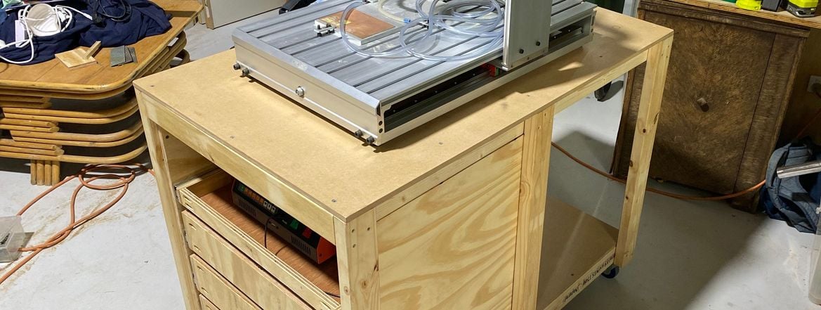 Mobile CNC router workbench with drawers.jpeg Mobile CNC router workbench with drawers.jpeg
