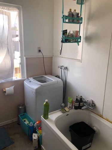 Right Side.jpg Right Side.jpg