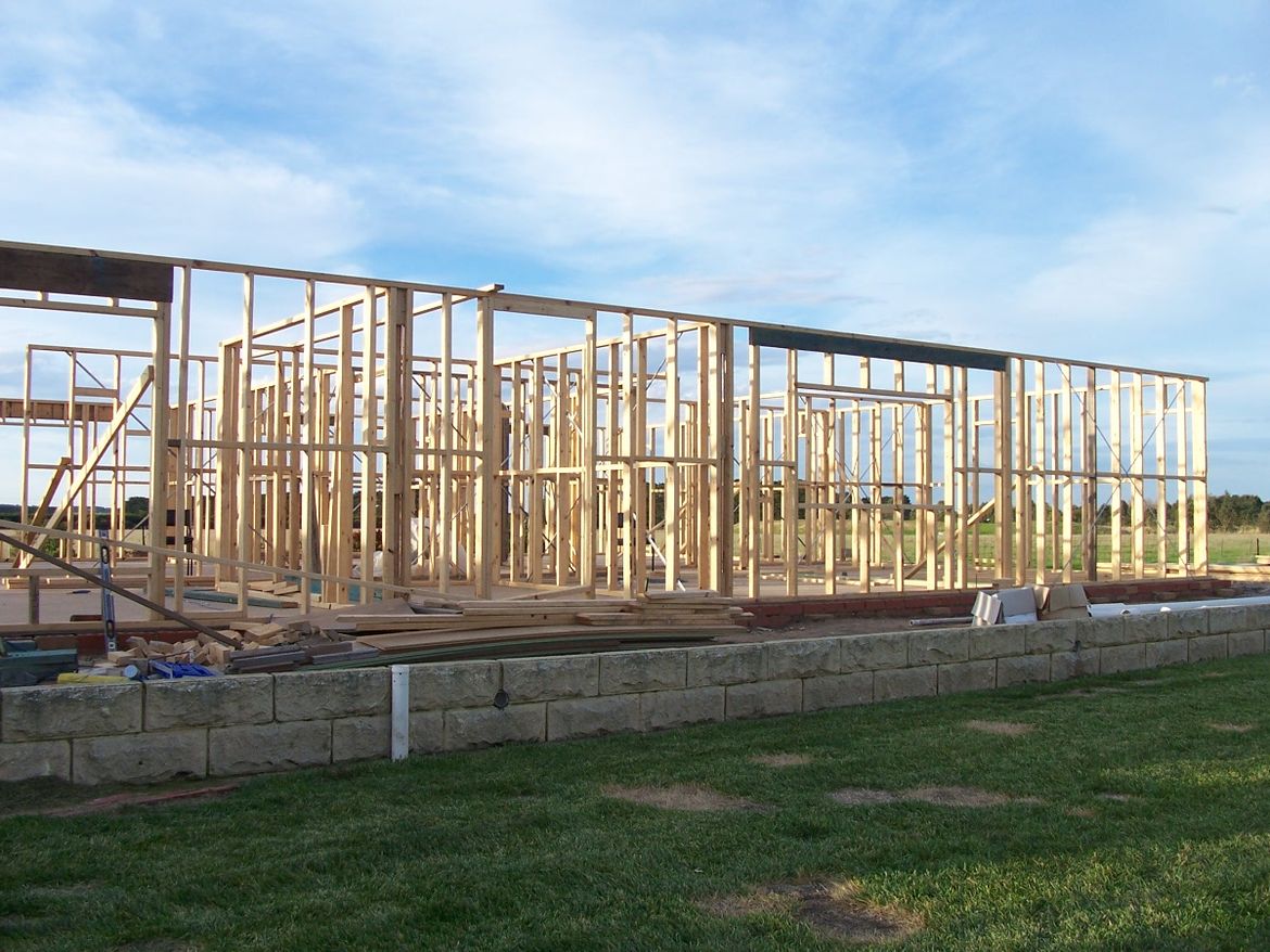 Frame South Side.JPG Frame South Side.JPG