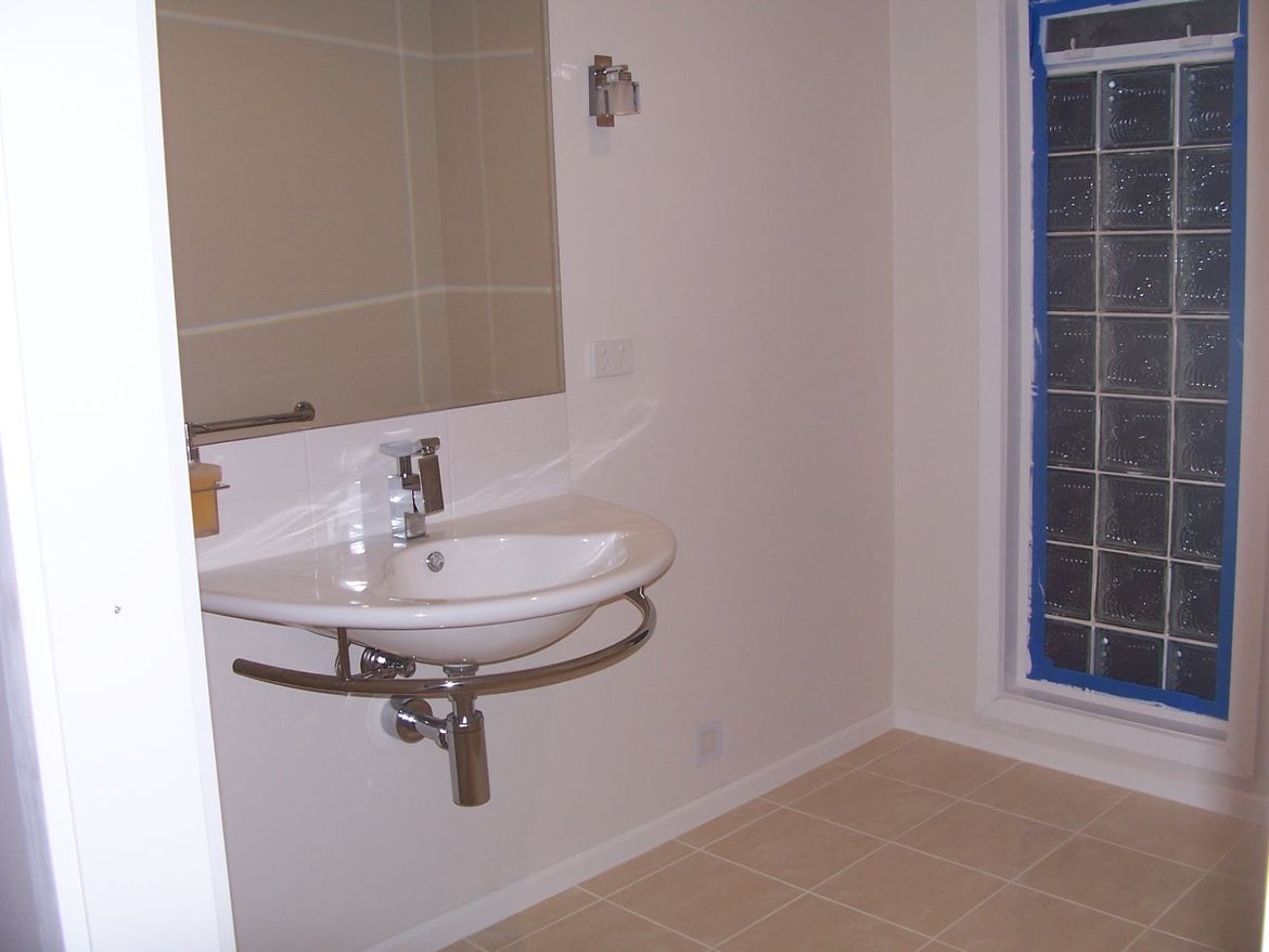 Toilet Handbasin.JPG Toilet Handbasin.JPG