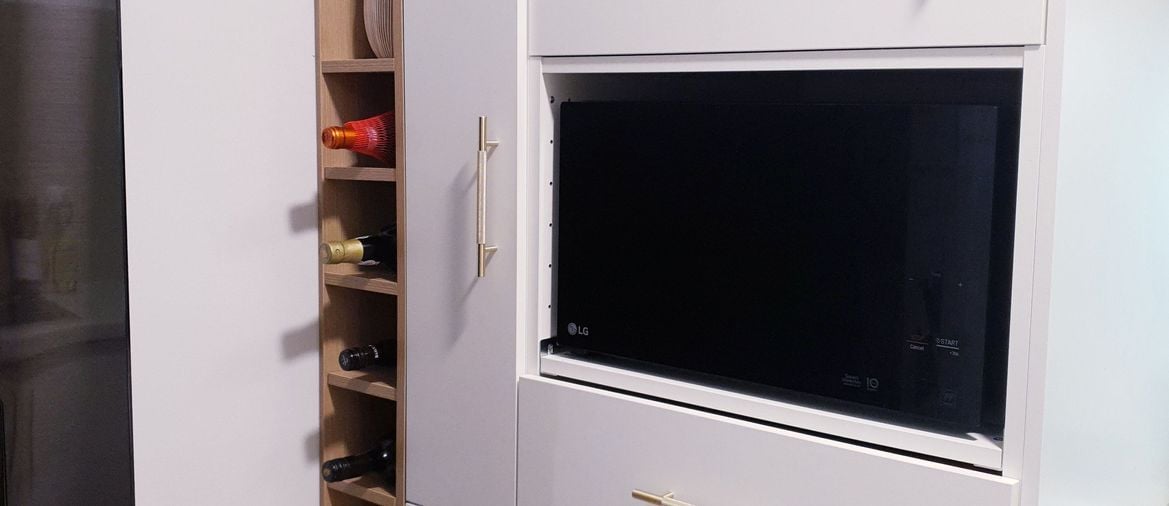 Custom built-in timber wine-rack cabinet.jpg Custom built-in timber wine-rack cabinet.jpg