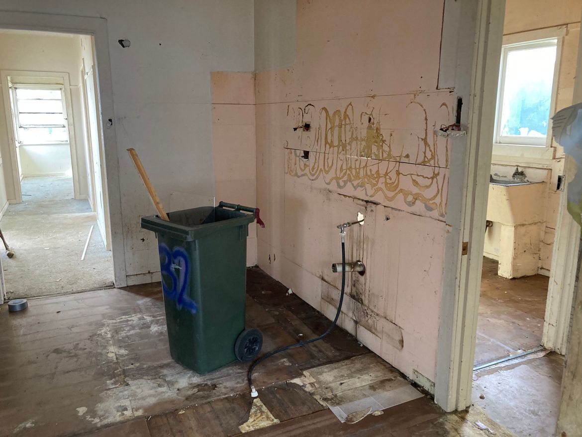 IMG-2153.jpg IMG-2153.jpg