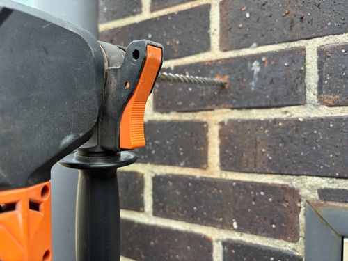 4_start drilling slowly.jpeg 4_start drilling slowly.jpeg