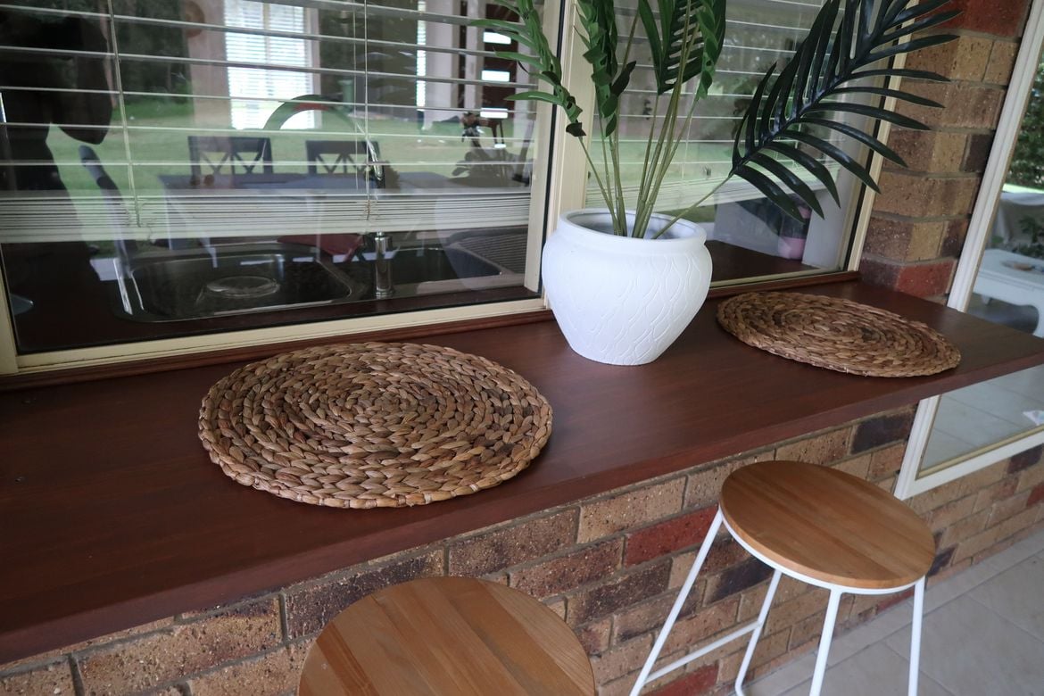 Servery.jpeg Servery.jpeg