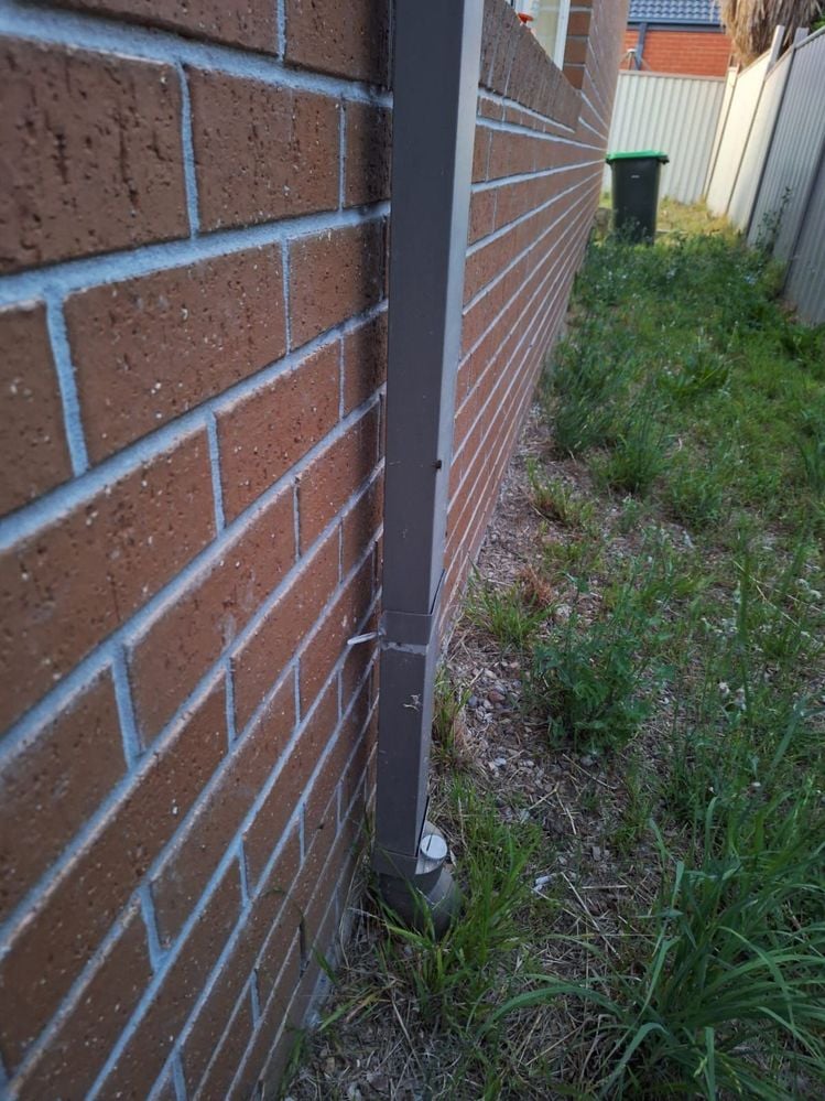 downpipe.jpg downpipe.jpg