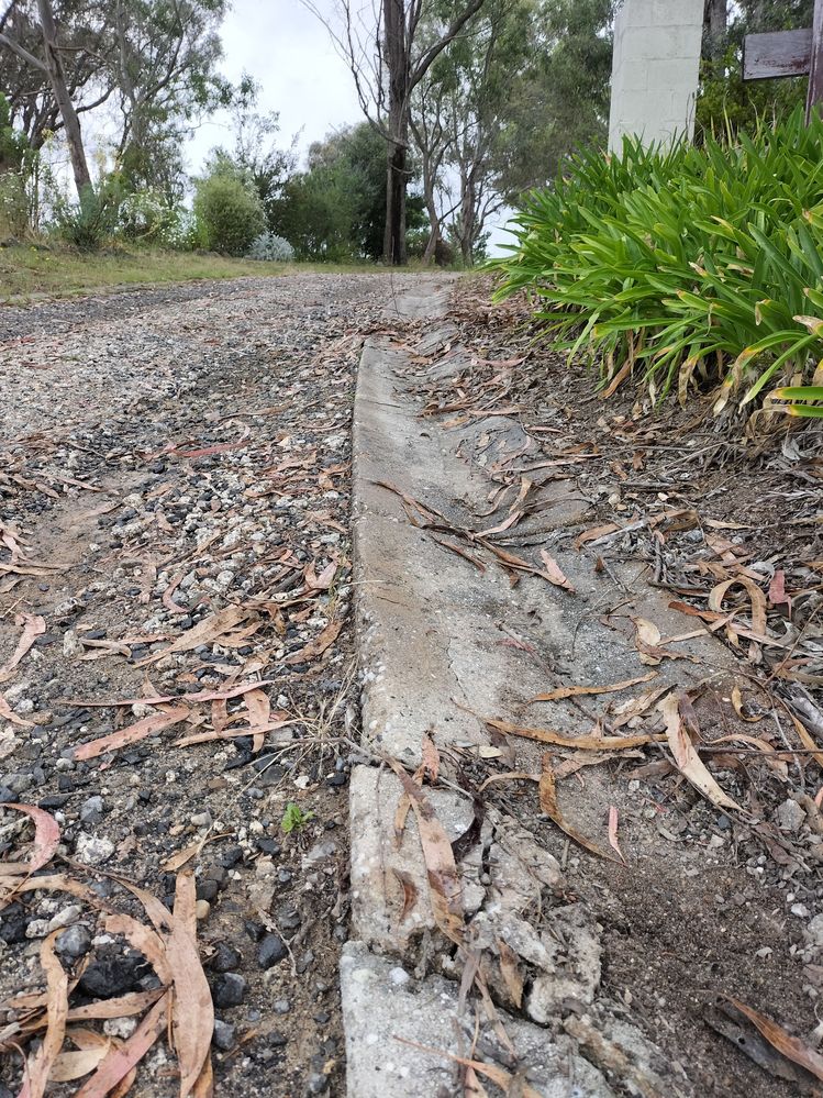 gutter close up.jpg gutter close up.jpg