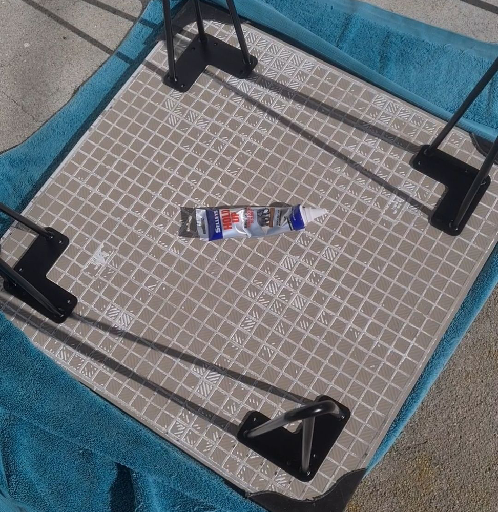 marble table.png marble table.png