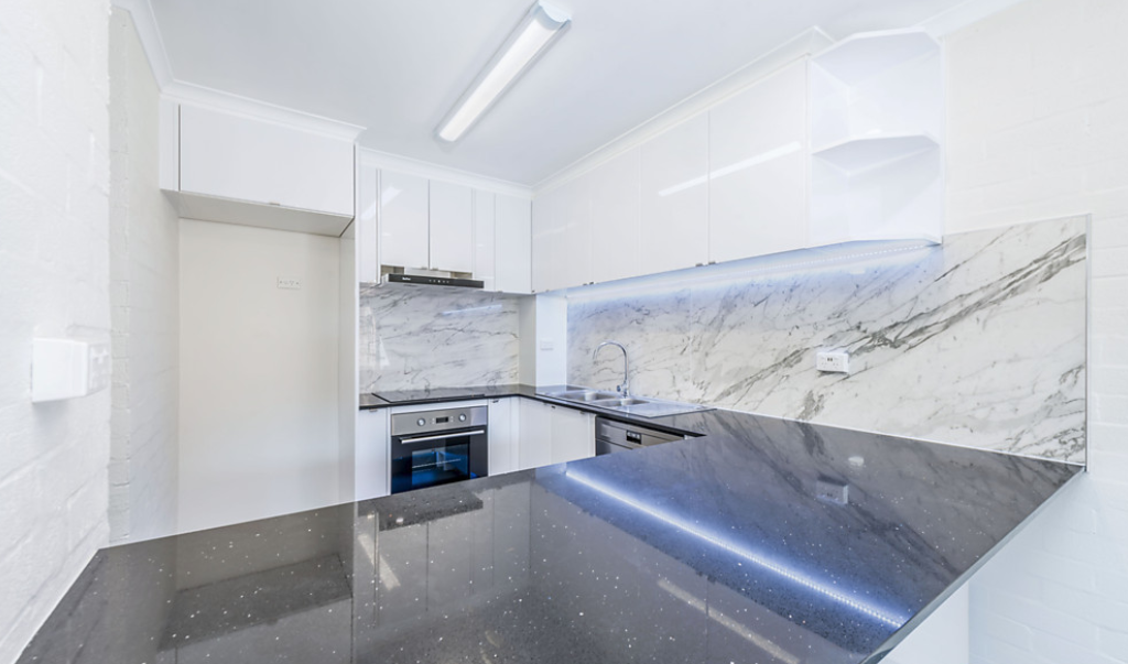 Kitchen2.png Kitchen2.png