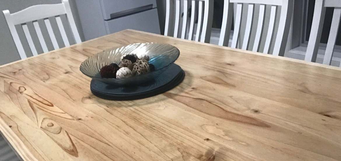 belinda66 upcycled table.png belinda66 upcycled table.png