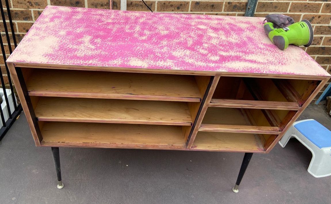 bare_buffet.jpeg bare_buffet.jpeg