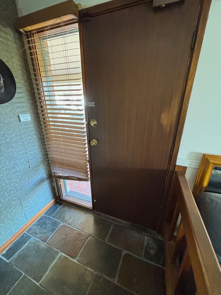 IMG_0279.jpg IMG_0279.jpg