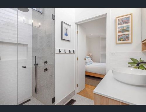 D2EF1297-0E49-4E6E-A3E3-32F7C79F872F.jpeg D2EF1297-0E49-4E6E-A3E3-32F7C79F872F.jpeg