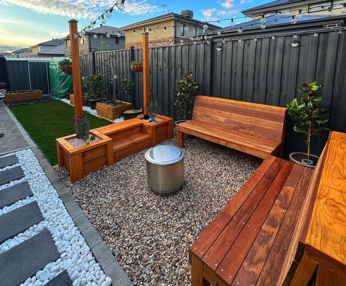 Backyard makeover garden bed.jpg Backyard makeover garden bed.jpg