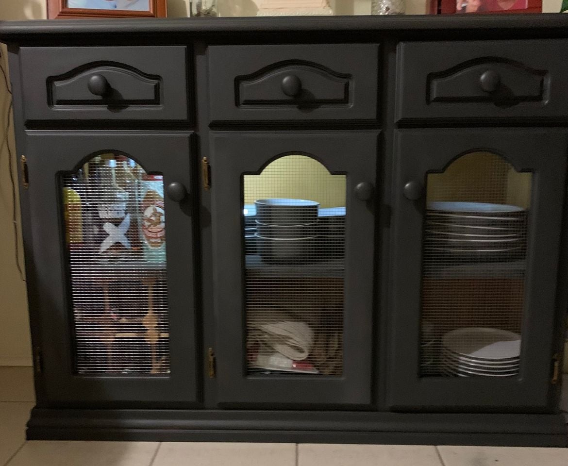 cupboard after 4.jpg cupboard after 4.jpg