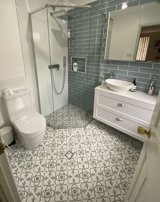 Ensuite_hero.jpg Ensuite_hero.jpg