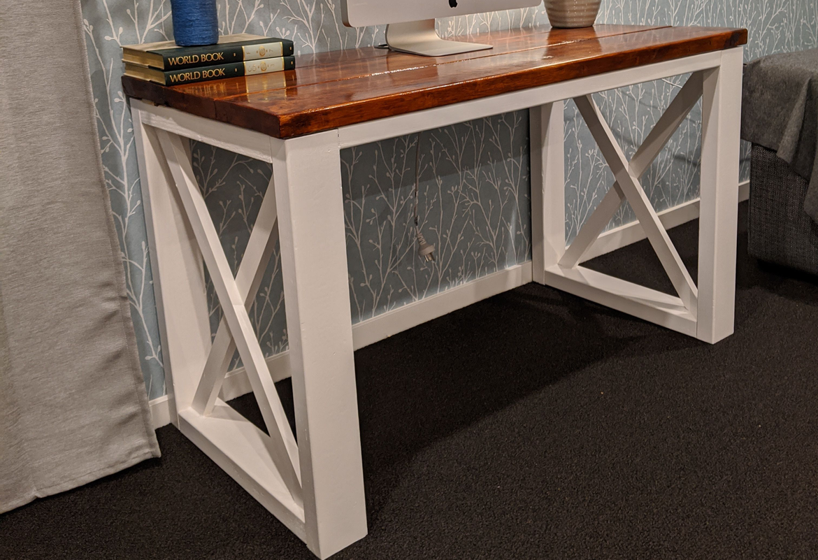 rustic desk.png rustic desk.png