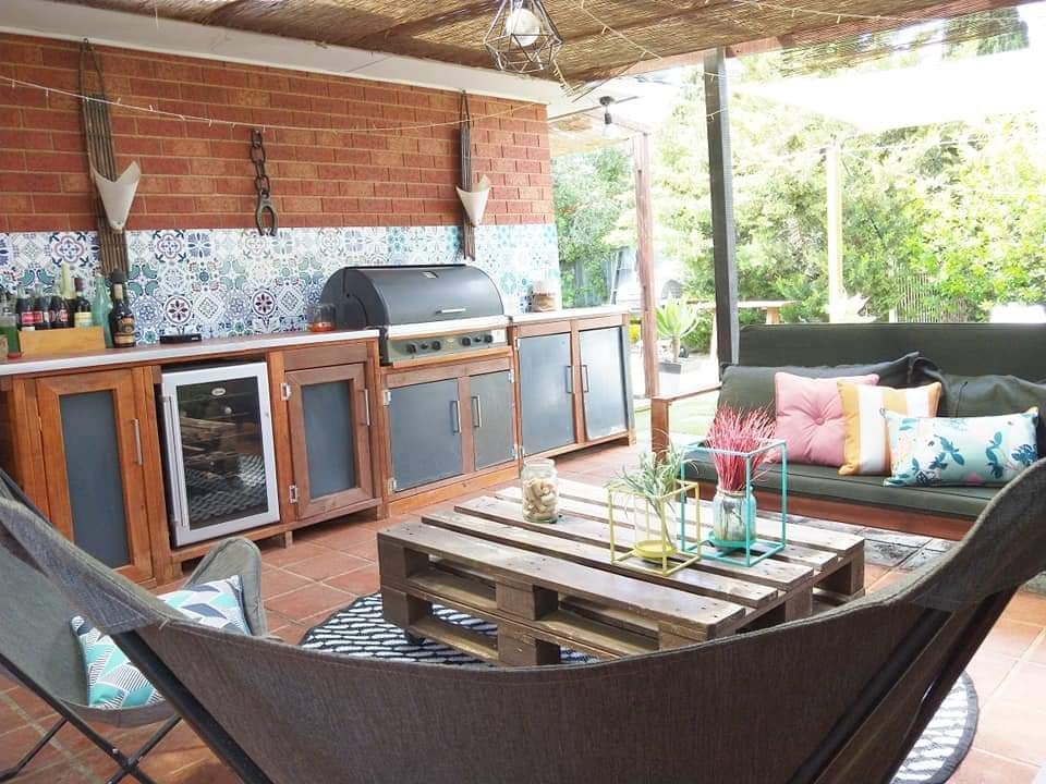 before-shot-with-barbecue.jpg before-shot-with-barbecue.jpg