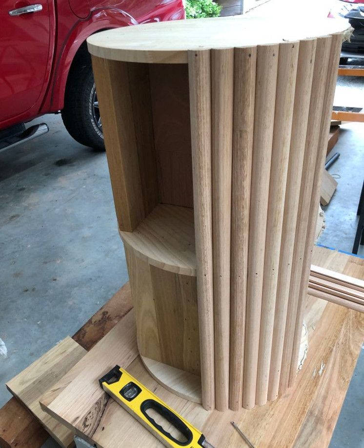 round_panelling.jpeg round_panelling.jpeg