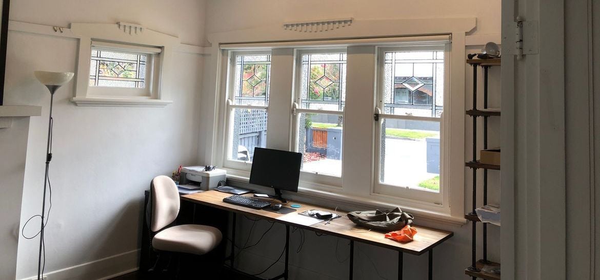 IndustrialDesk.jpeg IndustrialDesk.jpeg