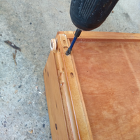 1.4 Removing drawer runners.png 1.4 Removing drawer runners.png