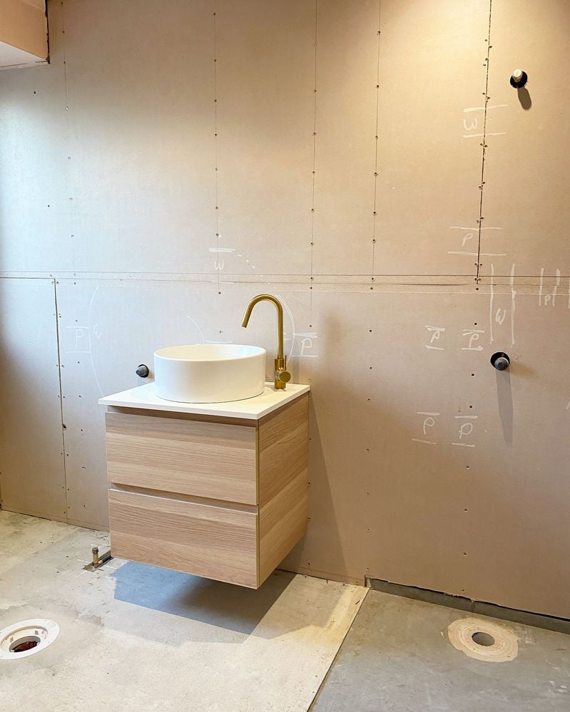 mocking up vanity placement.JPG mocking up vanity placement.JPG