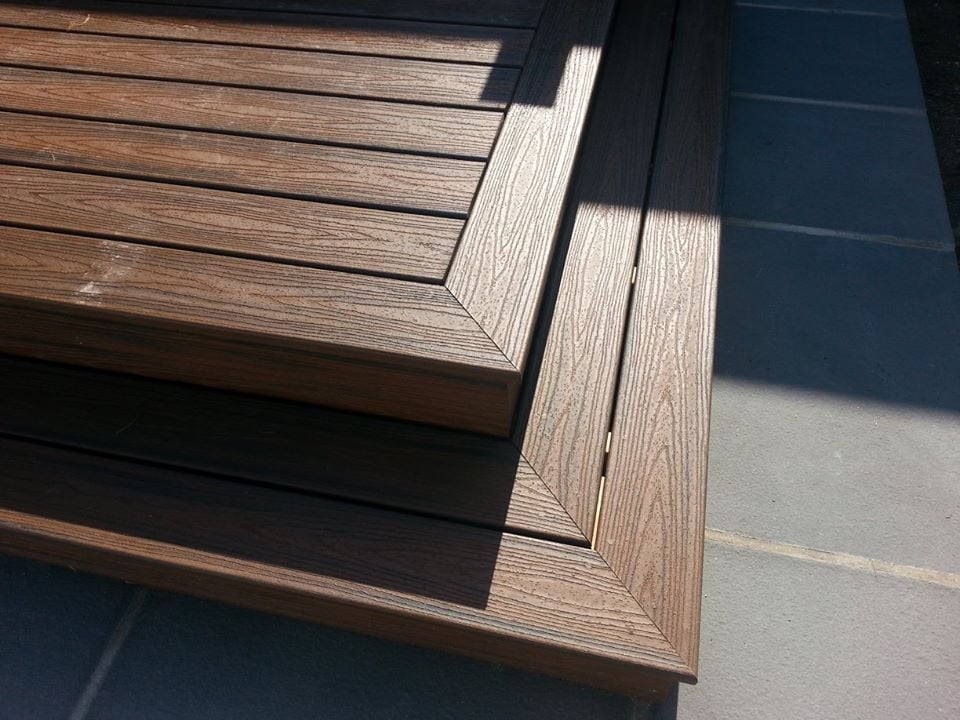 edging of deck.jpg edging of deck.jpg