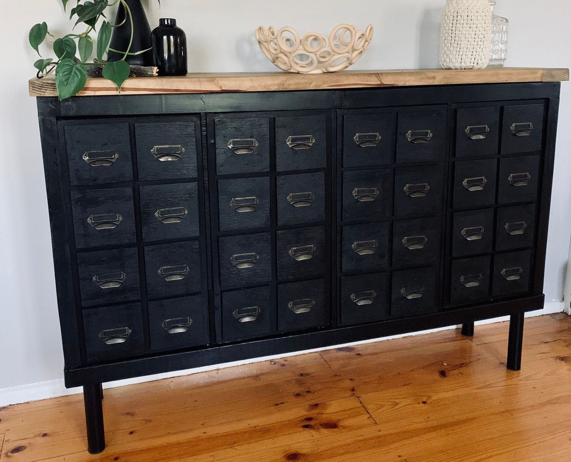 Apothecary cabinet made using cube unit.jpeg Apothecary cabinet made using cube unit.jpeg