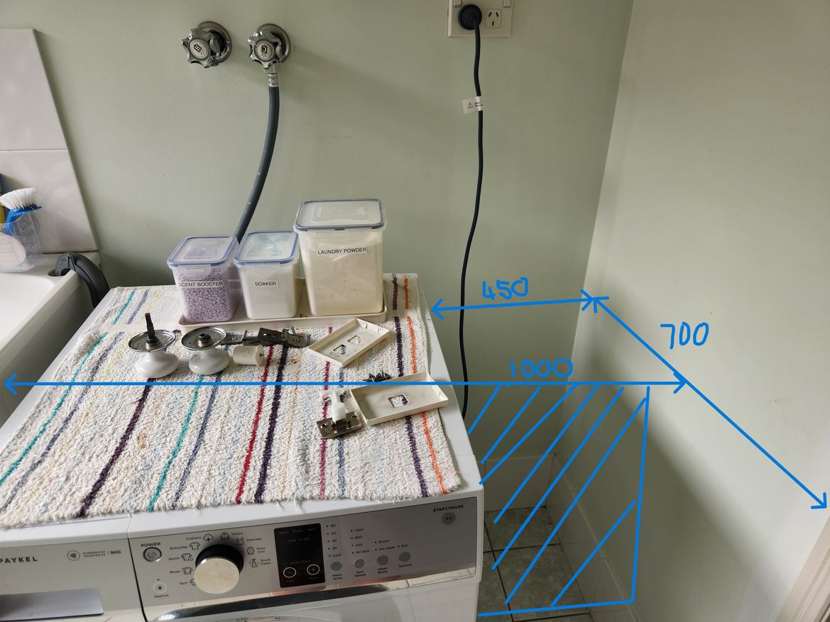 Laundry.jpg Laundry.jpg