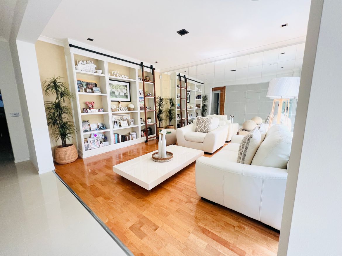 IMG-2034.jpg IMG-2034.jpg