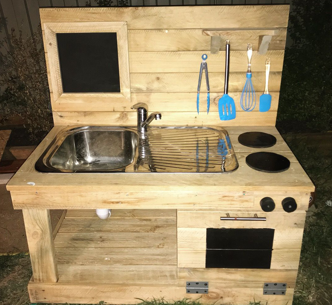 LePallet.png LePallet.png